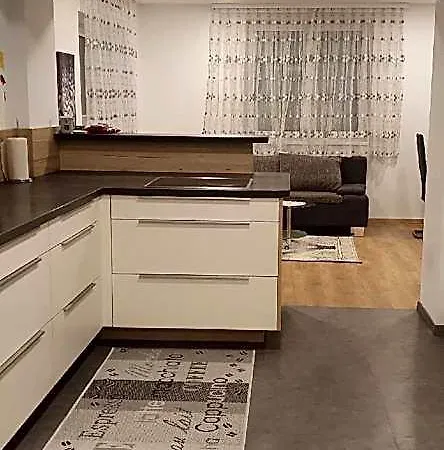 Traumhaftes 3-zimmer In Traun, Naehe Linz Hotell 3*