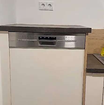 Traumhaftes 3-zimmer In Traun, Naehe Linz Hotell 3*