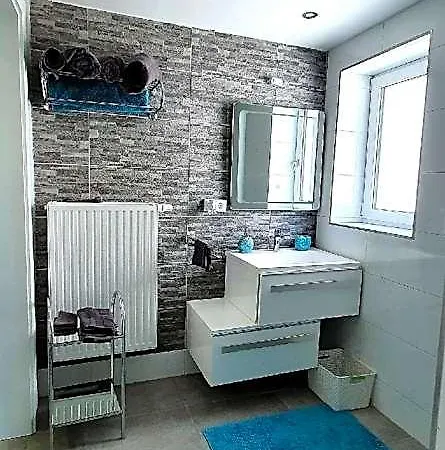 Traumhaftes 3-zimmer In Traun, Naehe Linz Hotell