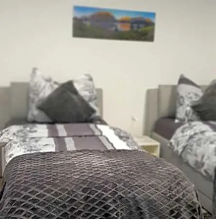 Traumhaftes 3-zimmer In Traun, Naehe Linz 3*